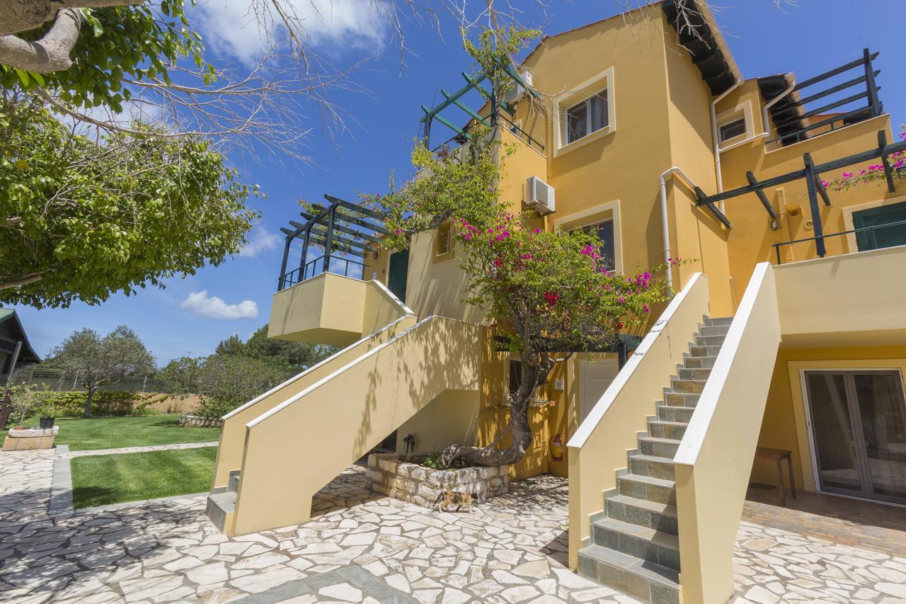 Sandy Beach Villas And Apartments Svoronata Exterior foto